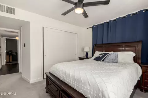 Bedroom - 1209 W Colter St, Phoenix, AZ 85013 photo 3 of 5