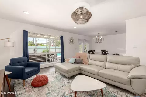 Living - 1209 W Colter St, Phoenix, AZ 85013 photo 1 of 2