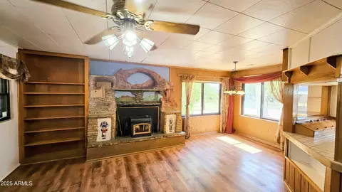 Living - 1001 S Westerly Rd, Payson, AZ 85541 photo 1 of 4