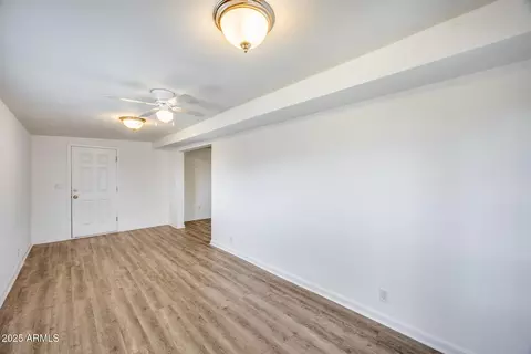 3801 E Captain Dreyfus Ave, Phoenix, AZ 85032 photo 19