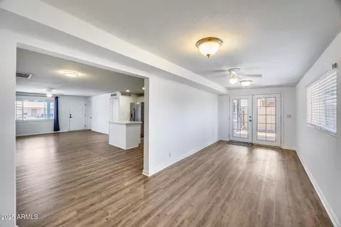 3801 E Captain Dreyfus Ave, Phoenix, AZ 85032 photo 18