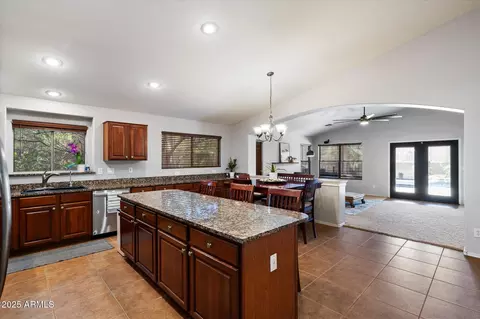 11253 E Peterson Ave, Mesa, AZ 85212 photo 6