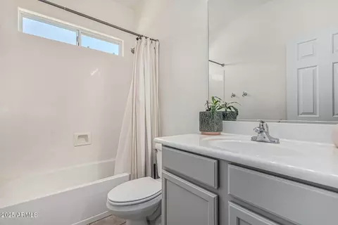 Bath - 3037 E Hobart St, Gilbert, AZ 85296 photo 4 of 4