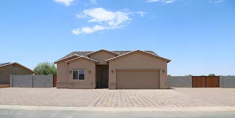 15128 S Country Club Dr, Arizona City, AZ 85123