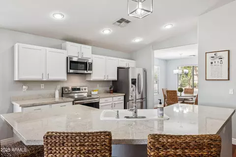 Kitchen - 1718 E Harwell Rd, Phoenix, AZ 85042 photo 1 of 2