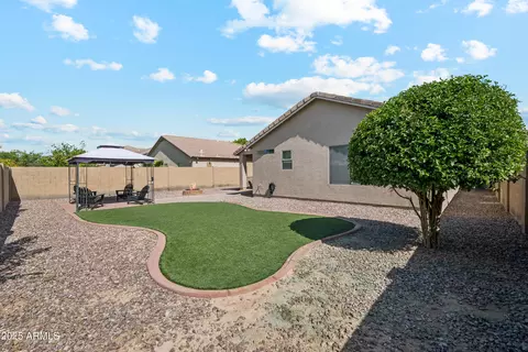 Exterior - 1718 E Harwell Rd, Phoenix, AZ 85042 photo 4 of 6