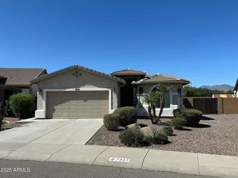 7327 W Donner Dr, Laveen, AZ 85339