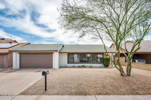 6627 S 42nd Pl, Phoenix, AZ 85042
