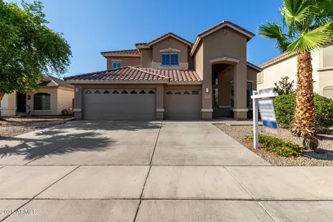 8758 W Hayward Ave, Glendale, AZ 85305