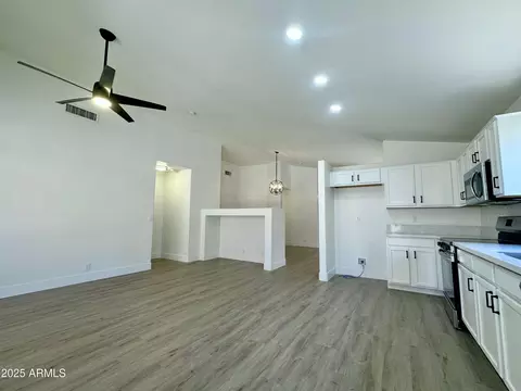 Living - 4050 E Agave Rd, Phoenix, AZ 85044 photo 5 of 5