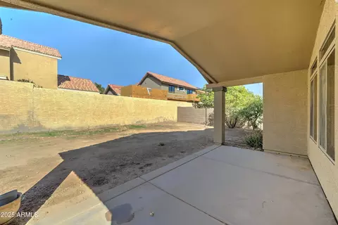 Exterior - 4050 E Agave Rd, Phoenix, AZ 85044 photo 6 of 7