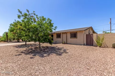 Exterior - 538 Estevan Ave, Apache Junction, AZ 85119 photo 2 of 9