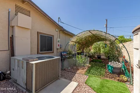 Exterior - 538 Estevan Ave, Apache Junction, AZ 85119 photo 9 of 9