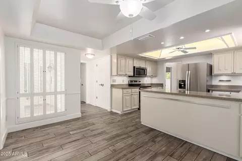 Kitchen - 38 E Calavar Rd, Phoenix, AZ 85022 photo 1 of 6