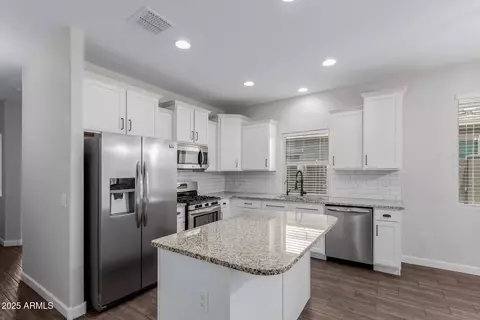 41041 W Somers Dr, Maricopa, AZ 85138
