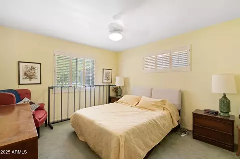 Bedroom - 4814 N 35th St, Phoenix, AZ 85018 photo 2 of 3