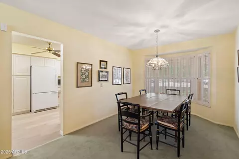 Dining - 4814 N 35th St, Phoenix, AZ 85018 photo 2 of 2