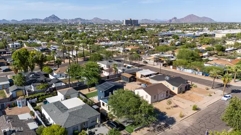 View/Area - 1338 E Granada Rd, Phoenix, AZ 85006 photo 2 of 6