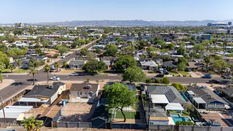 View/Area - 1338 E Granada Rd, Phoenix, AZ 85006 photo 4 of 6