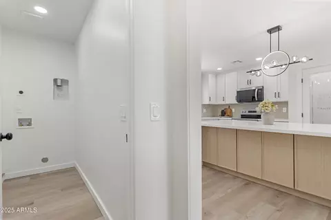 Entry Way - 1367 E Mitchell Dr, Phoenix, AZ 85014 photo 1 of 1