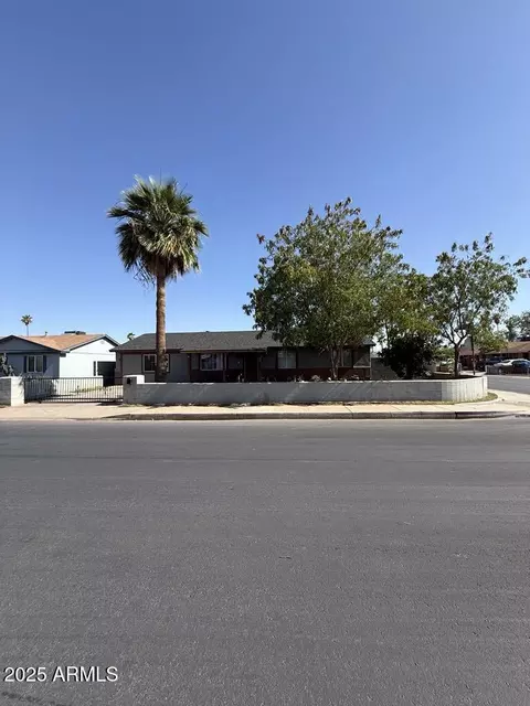6429 W Palm Ln, Phoenix, AZ 85035