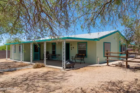 1822 W Smoketree St, Apache Junction, AZ 85120 photo 5