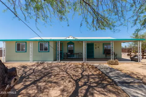 1822 W Smoketree St, Apache Junction, AZ 85120