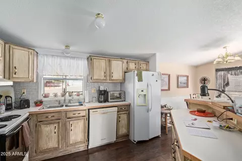 1822 W Smoketree St, Apache Junction, AZ 85120 photo 10