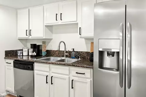 Kitchen - 3511 E Baseline Rd, Phoenix, AZ 85042 photo 1 of 2