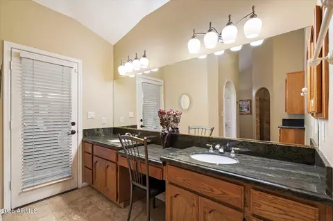 Bath - 4136 E Greenway Cir, Mesa, AZ 85205 photo 1 of 5