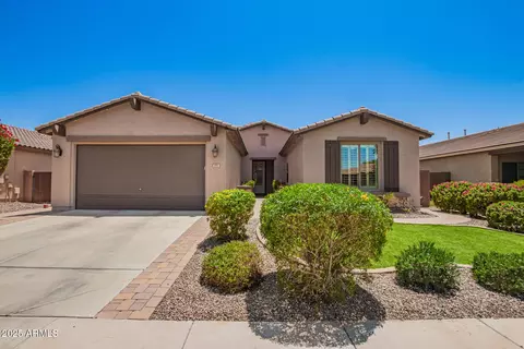 595 W Dragon Tree Ave, Queen Creek, AZ 85140