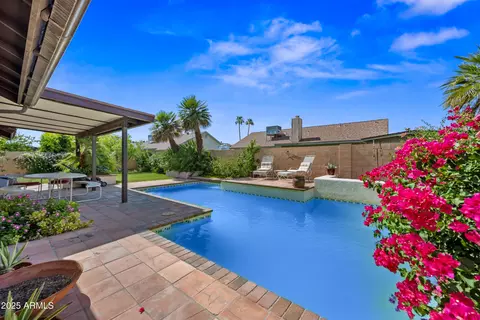 7526 W Cheryl Dr, Peoria, AZ 85345