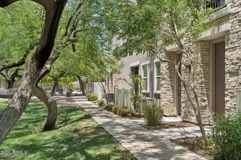 Exterior - 2313 E Hidalgo Ave, Phoenix, AZ 85040 photo 2 of 3
