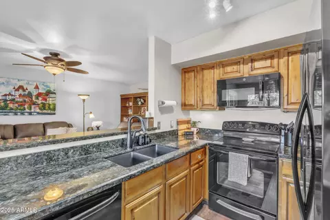 4547 E Buist Ave, Phoenix, AZ 85044 photo 6