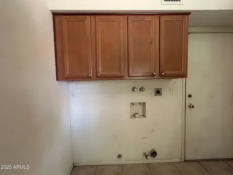 3740 E Mercer Ln, Phoenix, AZ 85028 photo 24