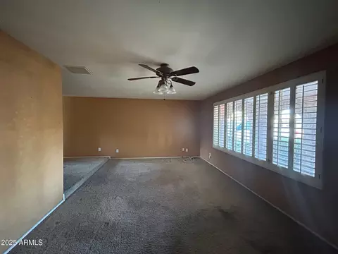 3740 E Mercer Ln, Phoenix, AZ 85028 photo 4