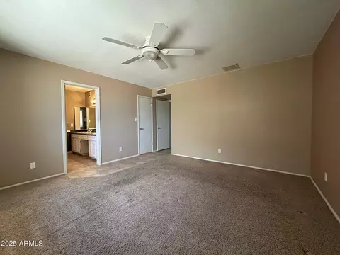 3740 E Mercer Ln, Phoenix, AZ 85028 photo 11