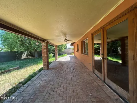 3740 E Mercer Ln, Phoenix, AZ 85028 photo 20