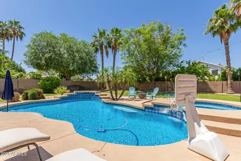 2438 S Chestnut Pl, Chandler, AZ 85286
