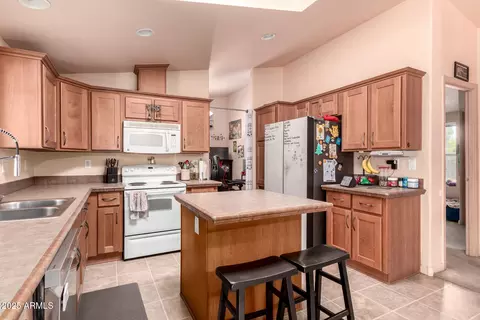 17802 N 4th Pl, Phoenix, AZ 85022 photo 8