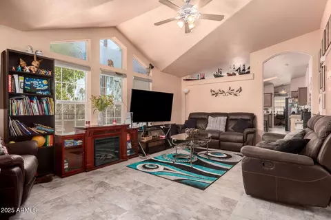 17802 N 4th Pl, Phoenix, AZ 85022 photo 3