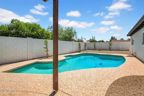 2801 E Sunnyside Dr, Phoenix, AZ 85028 photo 25