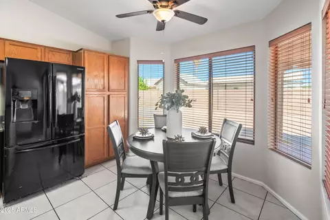 Dining - 2541 N 86th Ave, Phoenix, AZ 85037 photo 1 of 1