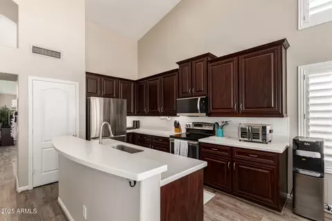 Kitchen - 4137 E Stanford Ave, Gilbert, AZ 85234 photo 1 of 3