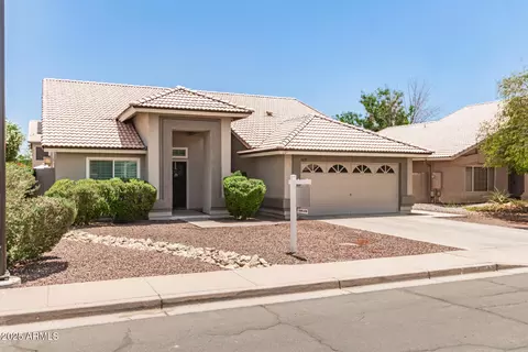 Exterior - 4137 E Stanford Ave, Gilbert, AZ 85234 photo 4 of 7