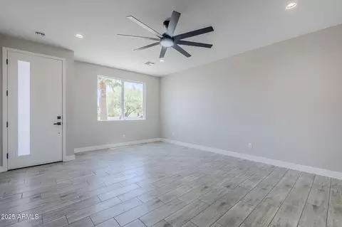 Living - 656 W Taylor Ave, Coolidge, AZ 85128 photo 1 of 5