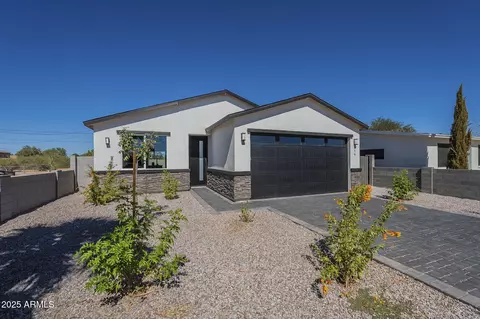 Exterior - 656 W Taylor Ave, Coolidge, AZ 85128 photo 2 of 9