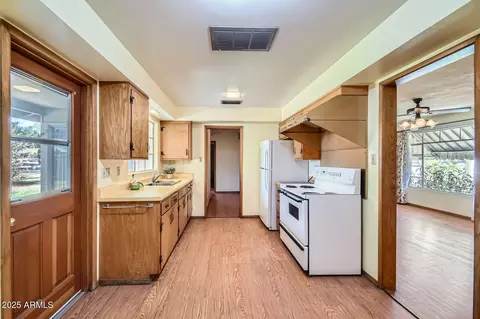 Kitchen - 3944 E Oak St, Phoenix, AZ 85008 photo 2 of 3