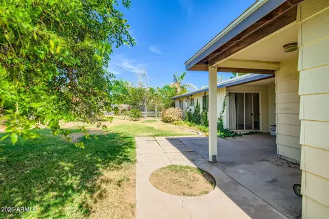 Exterior - 3944 E Oak St, Phoenix, AZ 85008 photo 3 of 8
