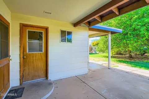 Exterior - 3944 E Oak St, Phoenix, AZ 85008 photo 5 of 8
